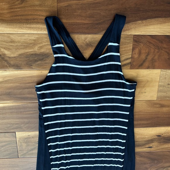 Athleta Getaway Cross Back Black and White Stripe Midi Dress size Medium - Picture 3 of 5